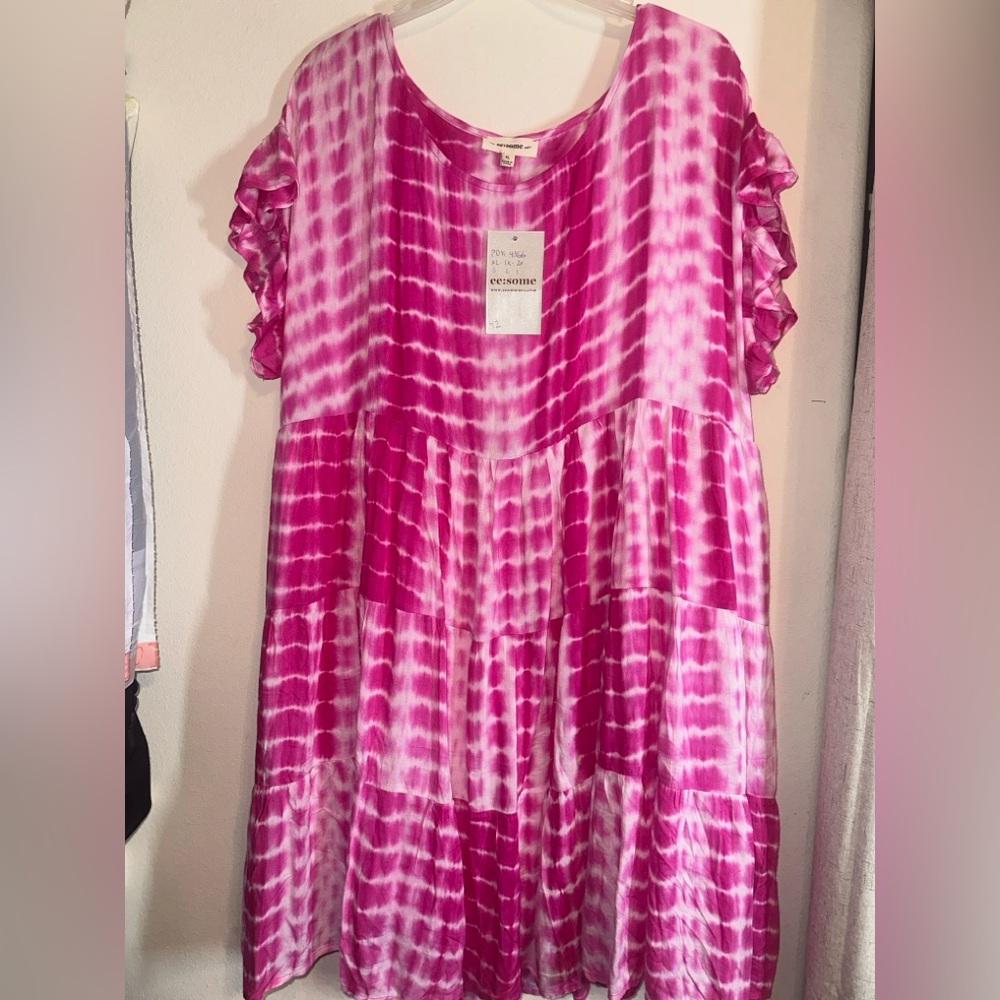New - ee:some Fuchsia Tie-Dye Pleated Ruffle Tier Dress